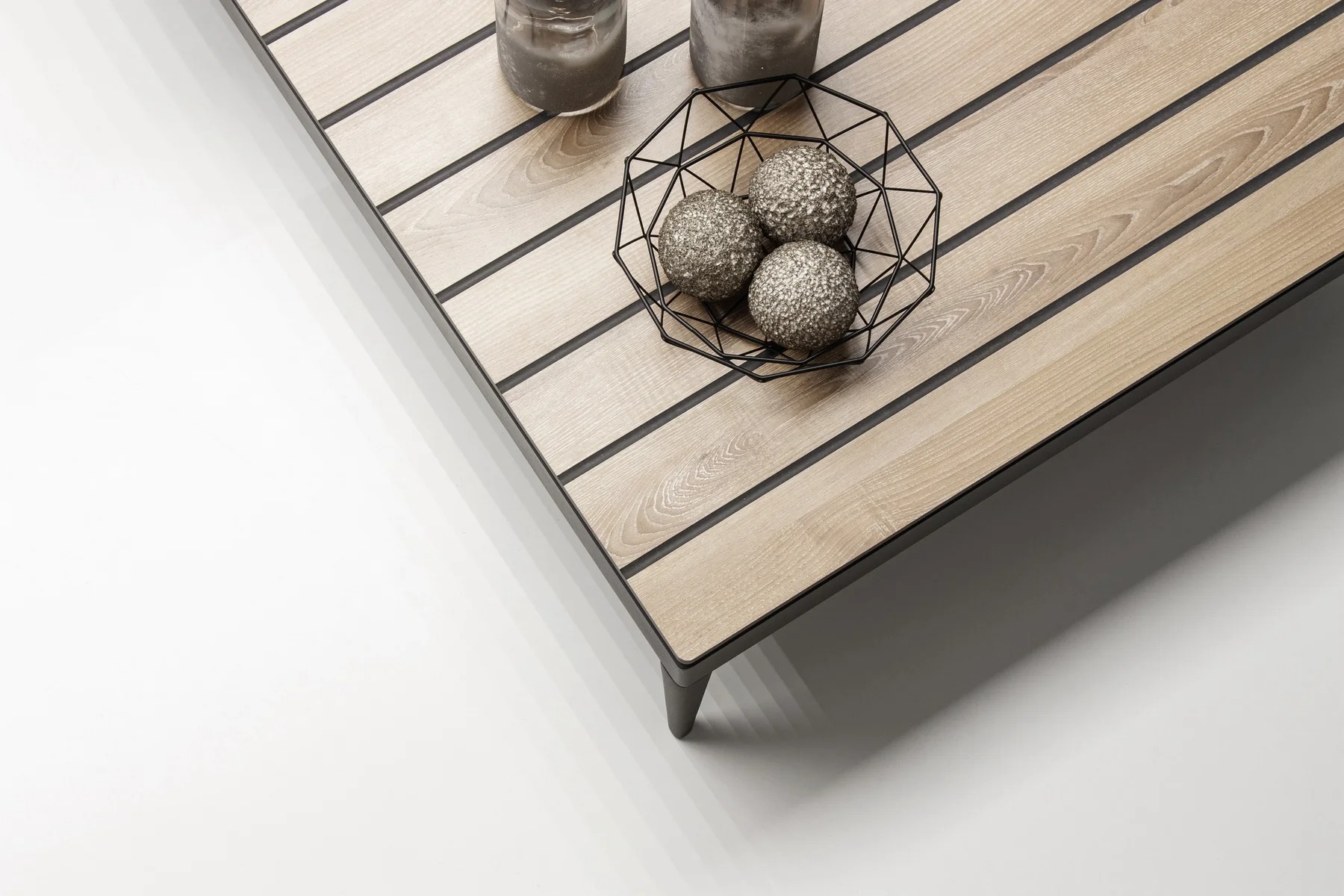 park_182h85267h85267x267_ral-7016rafting-01-liquoricerunning-10-hudrorafting-05-aqua16_resize-optimized Диван Park