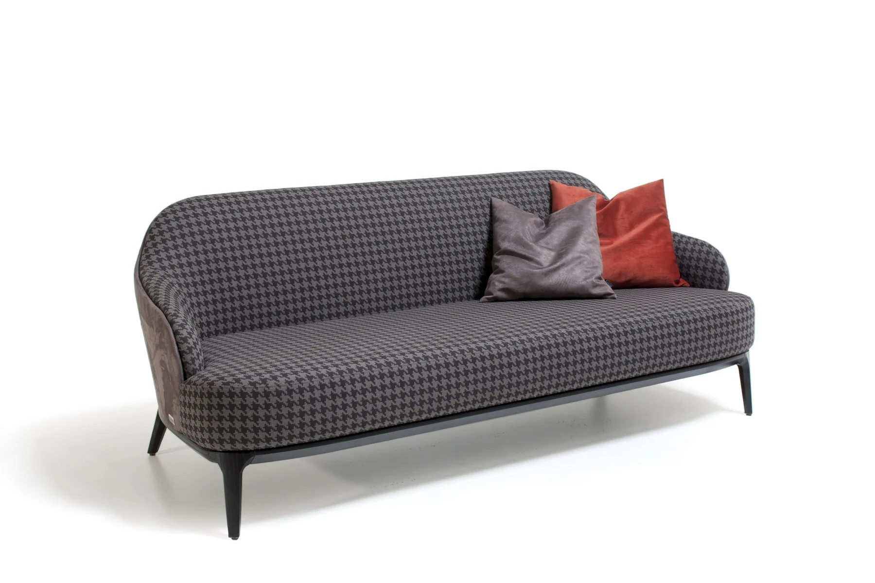 play-198_214mito-fo-41first-class-501062_resize-optimized Диван Play