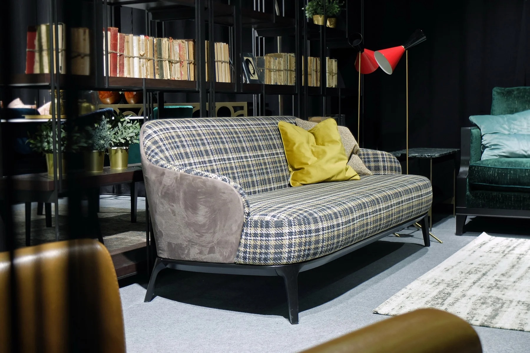 play-198loknei-00003first-class-501066_resize-optimized Диван Play