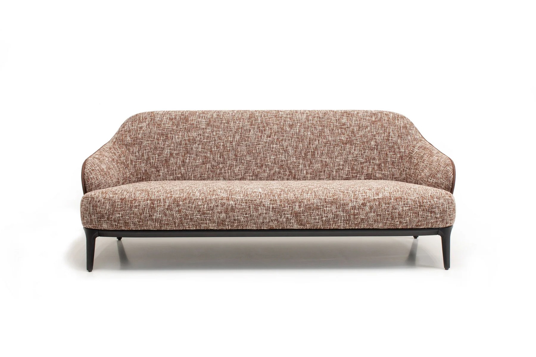 play_aa2-295.1_214_guilty-101first-class-501013_resize-optimized Диван Play