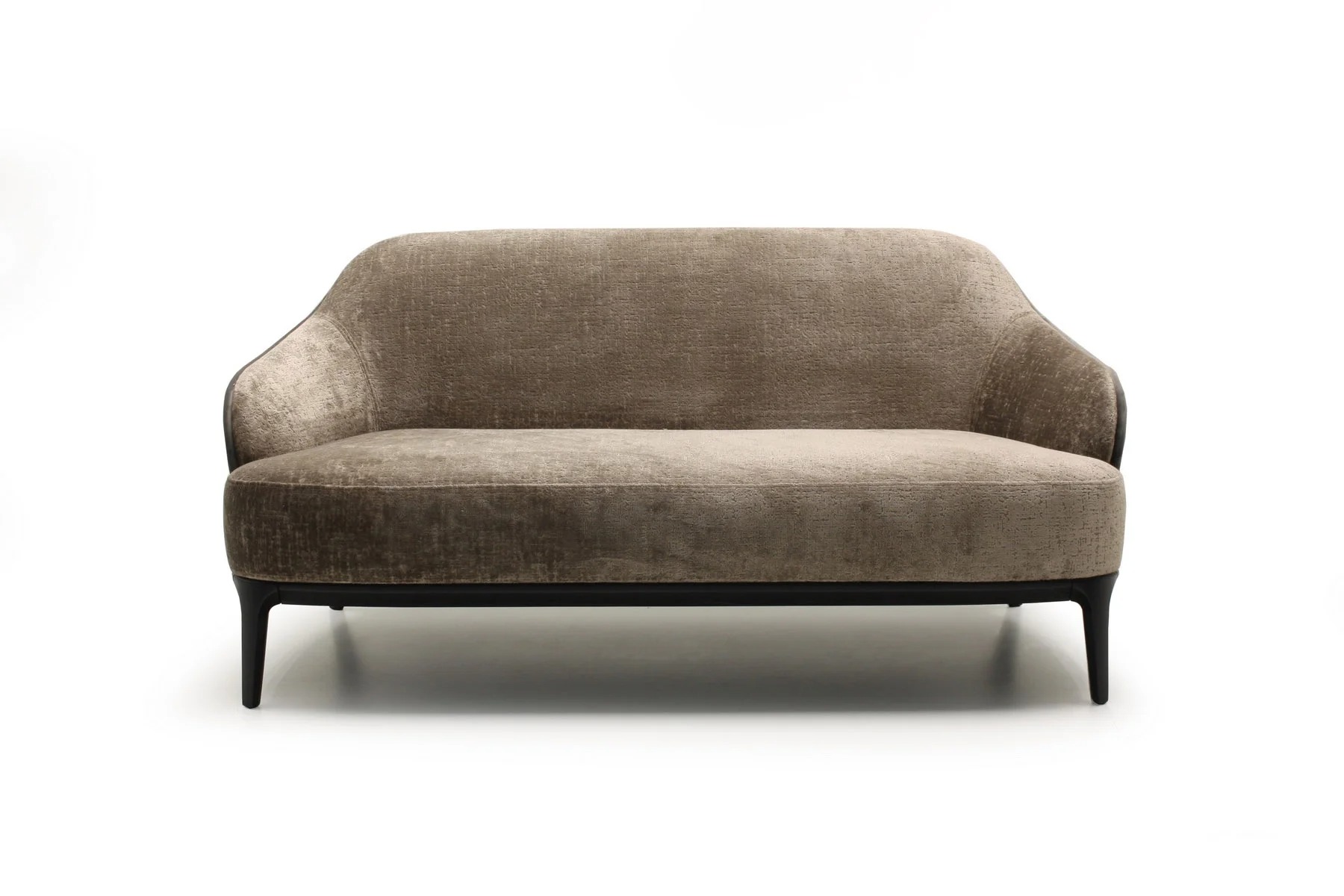 play_aa2-295.2_214hampton-222nobas-2051_resize-optimized Диван Play