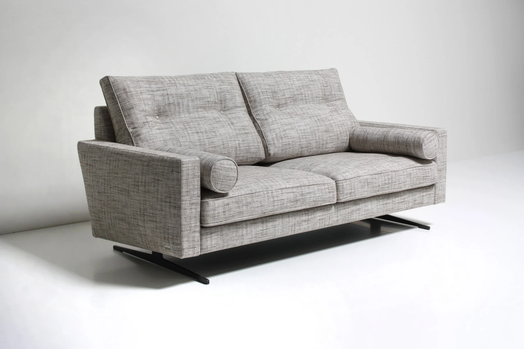 time_aa2-335.2_114mantra-1072_resize-optimized Диван Time