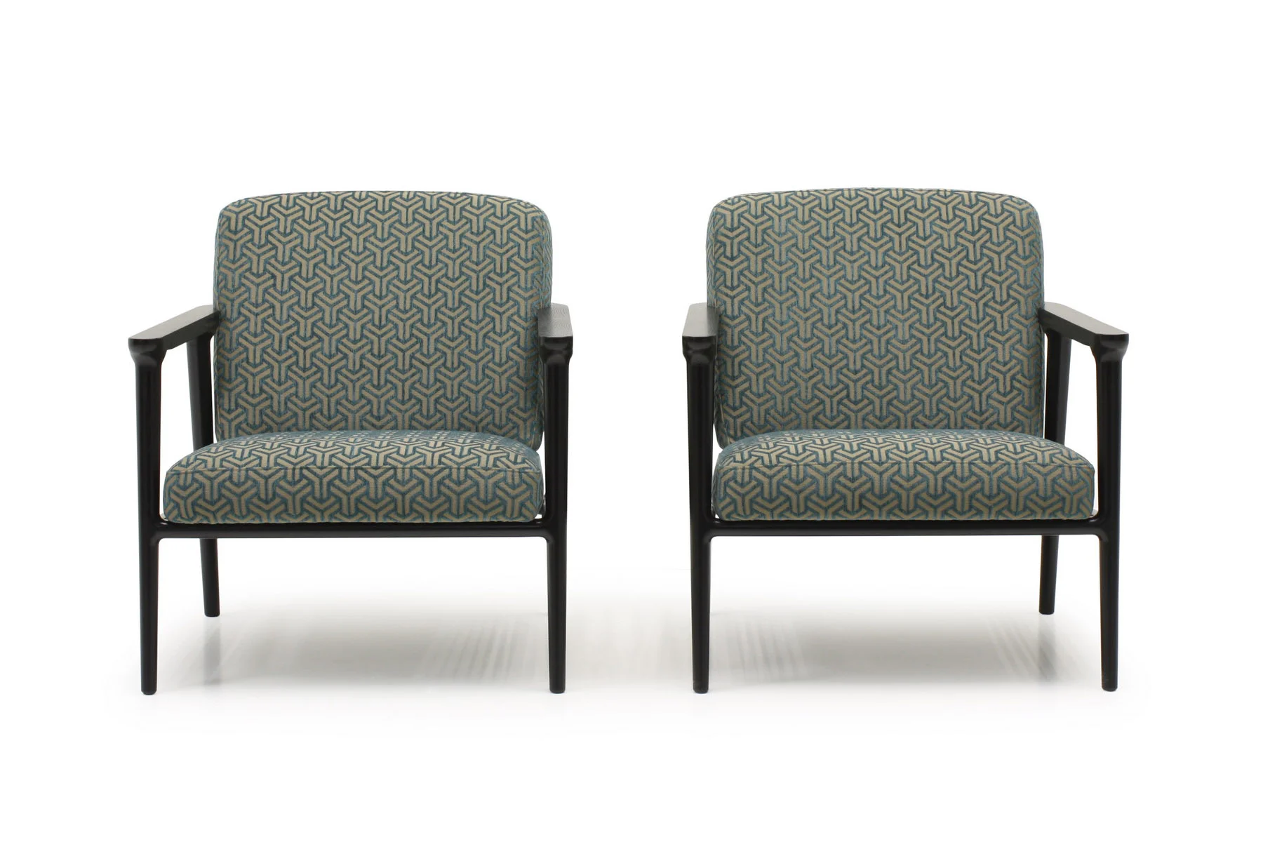 capri_at-01.40_214vernon-119706-152_resize-optimized Кресло Capri