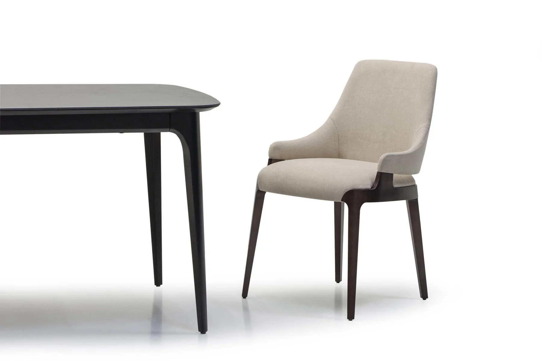 club_as-01.24_104miss-23_resize-optimized Стулья Club