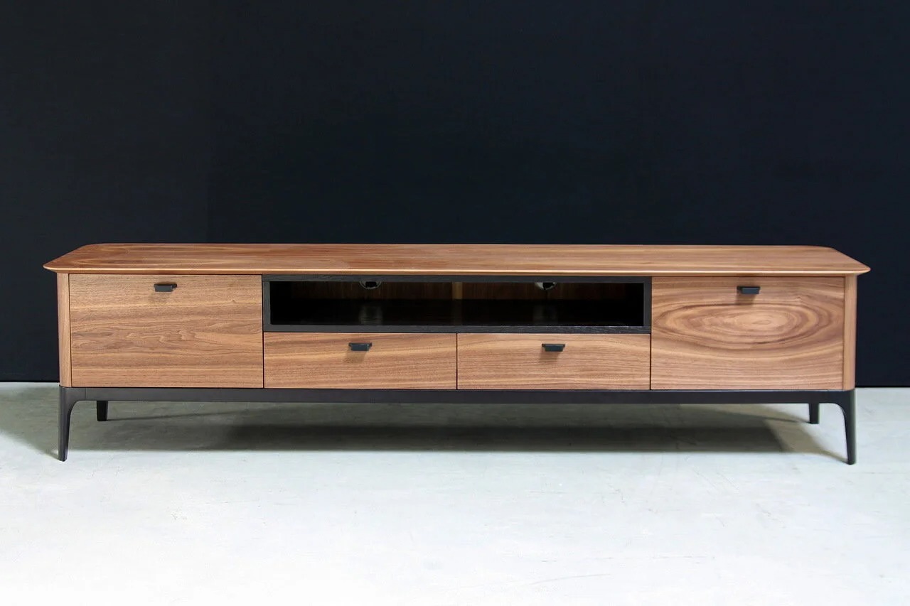 komod_play_3_modern-optimized Тумба для TV Play