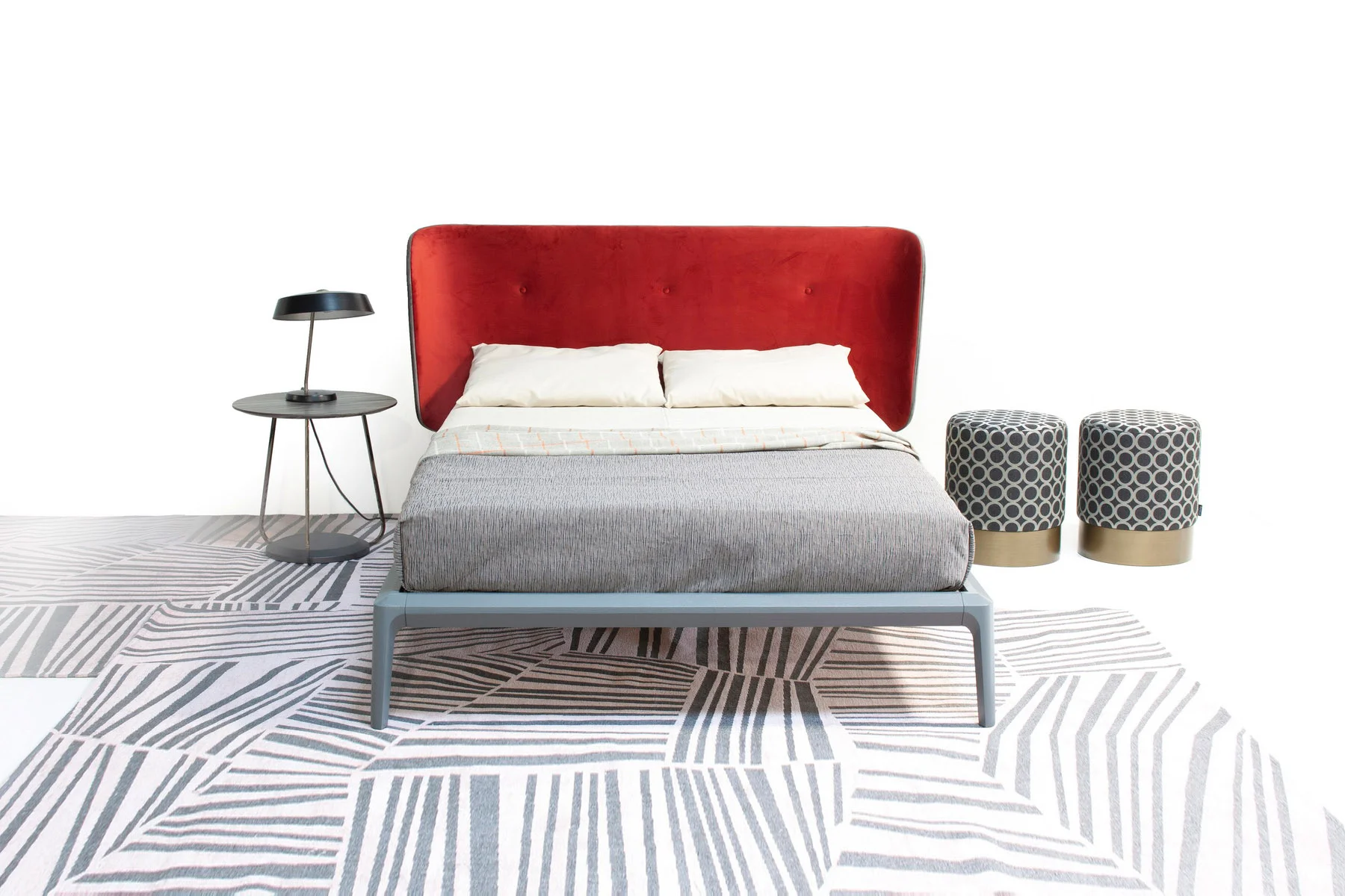 mara_ak-01.28_ind.160_632velvet-plus-28nobas-2051_resize-optimized Кровать Mara