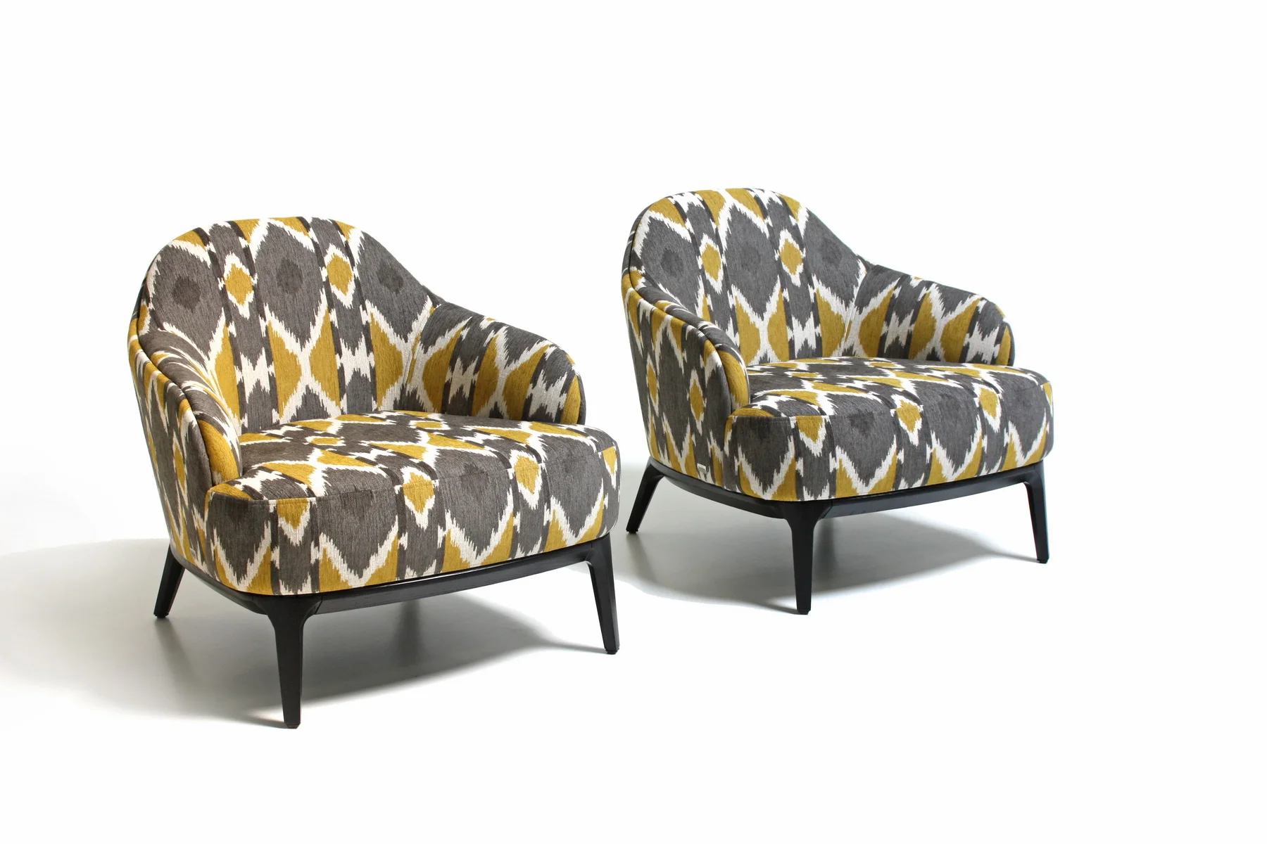 play_aa2-295.3_214crossfire-102904-1_resize-optimized Кресло Play