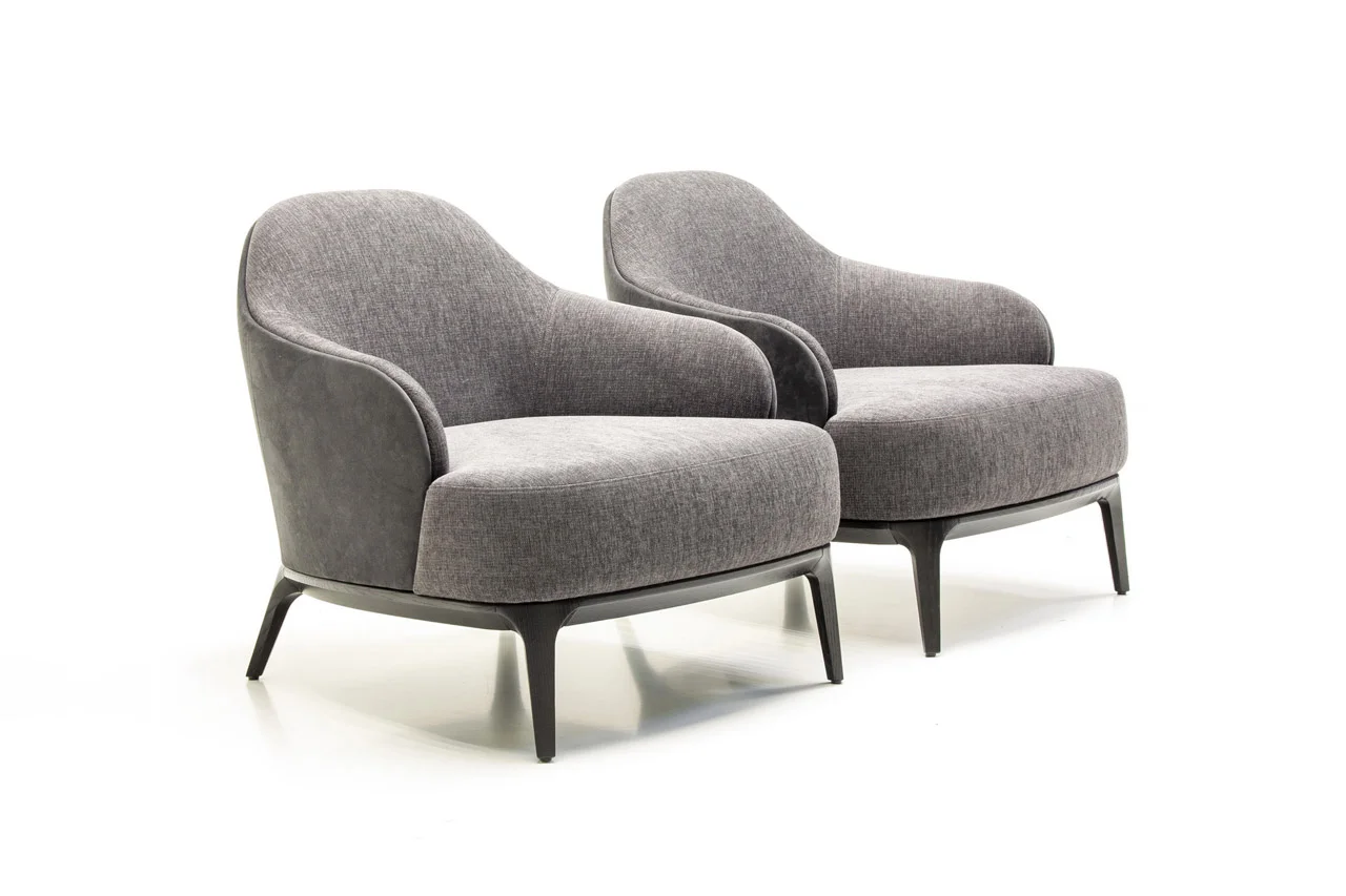 play_aa2-295.3_214divine-71alcantara-9052_resize-optimized Кресло Play