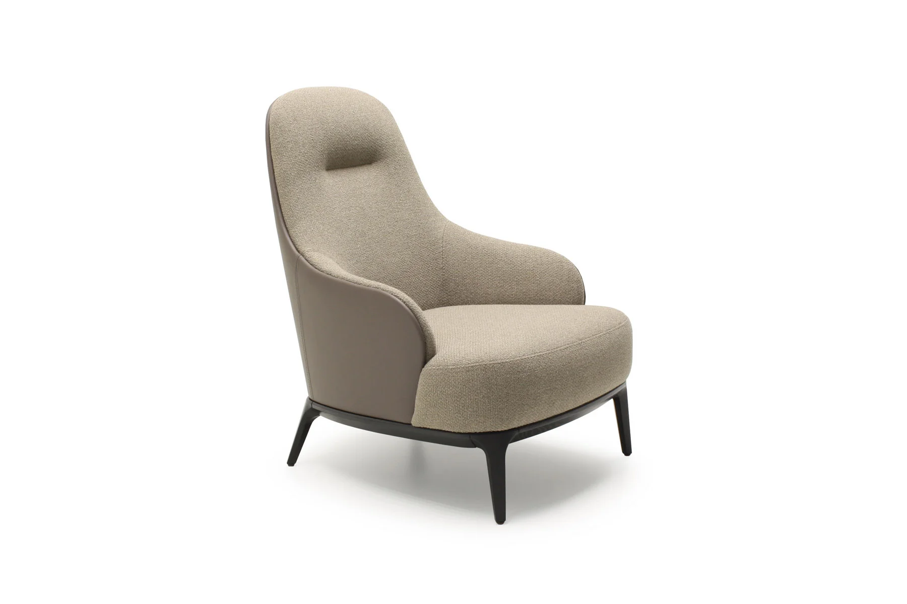 play_aa2-295.4_204carlotto-240×5-8373_resize-optimized Кресло Play