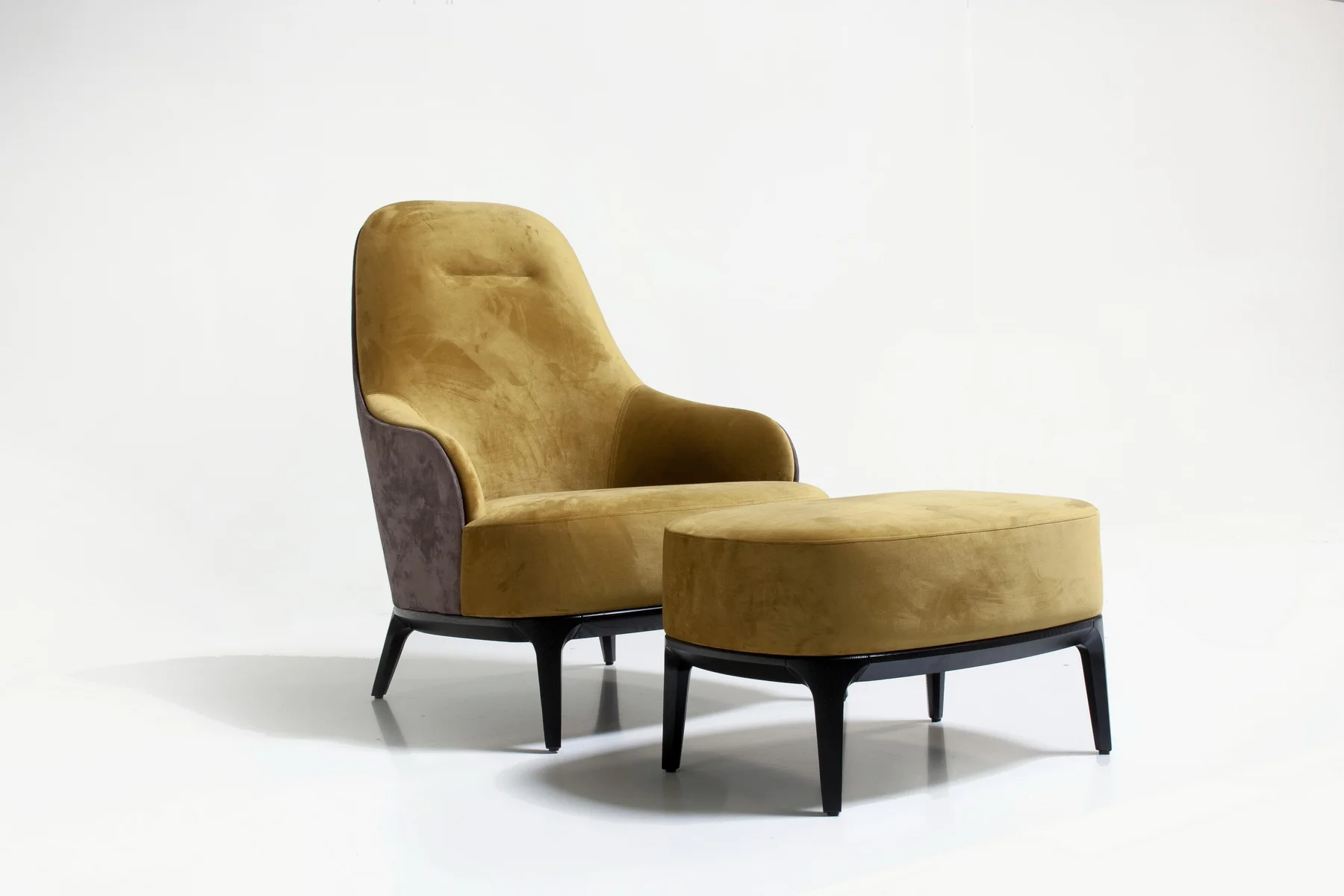 play_aa2-295.4aa2-295.6_214velvet-plus-08first-class-501062_resize-optimized Кресло Play