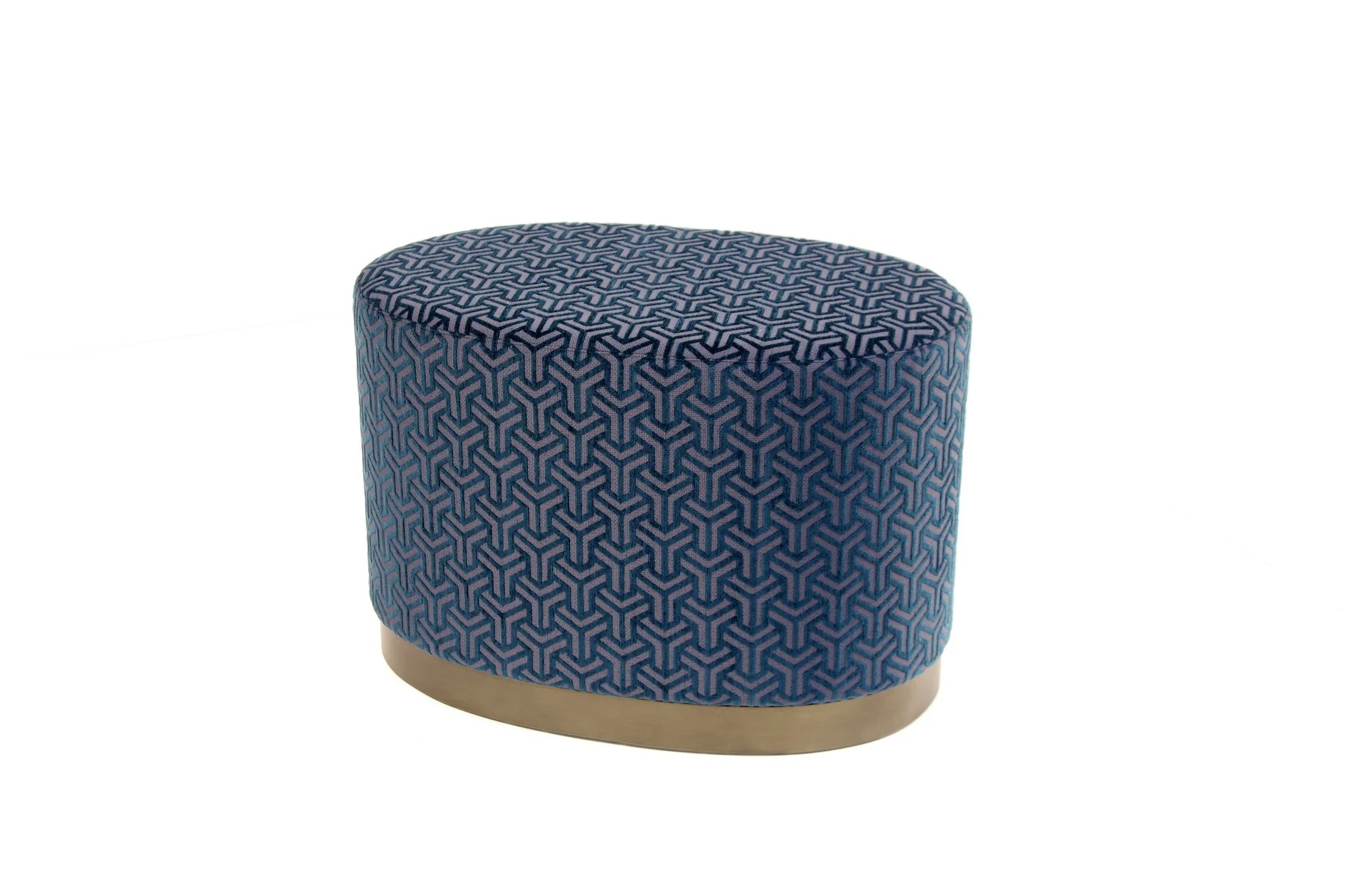 imgi_117_spot_70x45x48_507vernon-119706-16_resize-optimized Пуф Spot