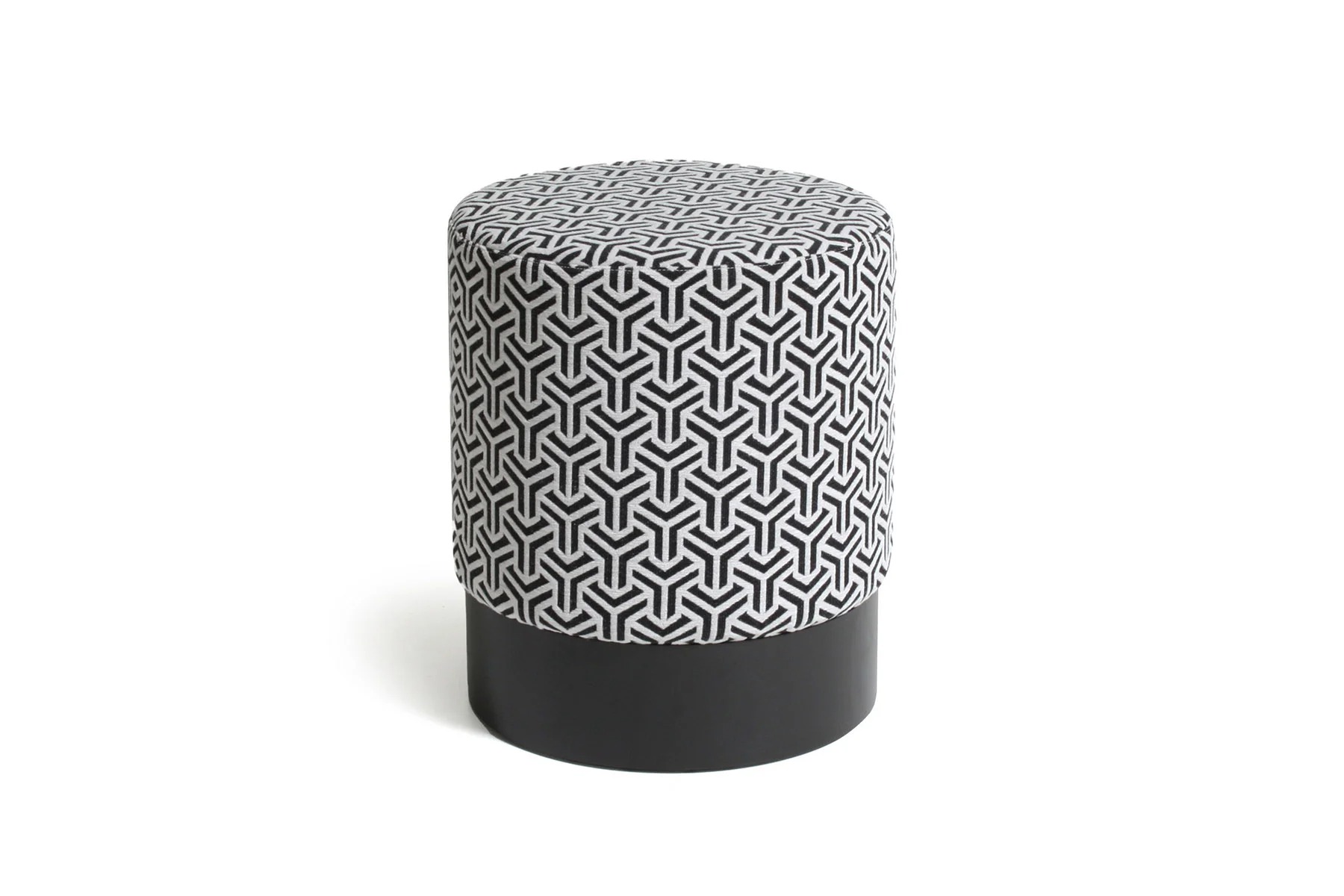 imgi_141_spot_ab-01.10_509vernon-119701-2_resize-optimized Пуф Spot